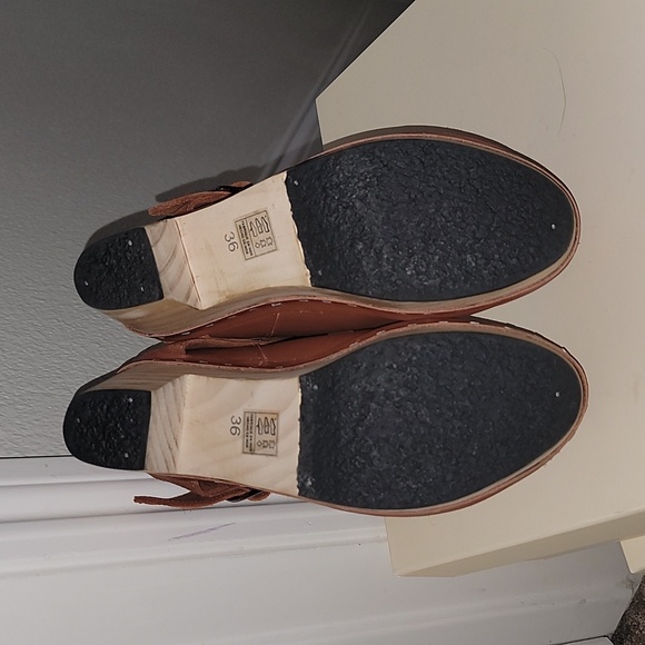 Free People Bungalow Clog Boot - Picture 5 of 8